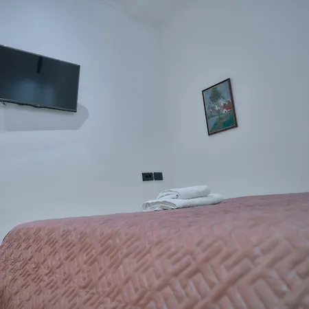 Velor Boutique 3* Tirana