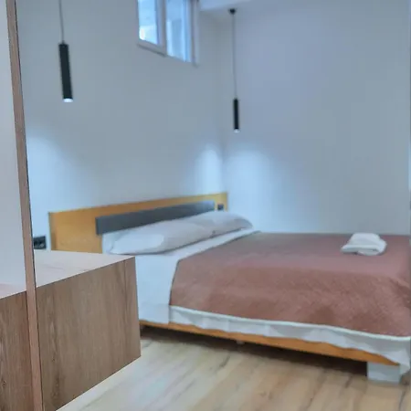 Ξενοδοχείο The Nook Boutique Τίρανα