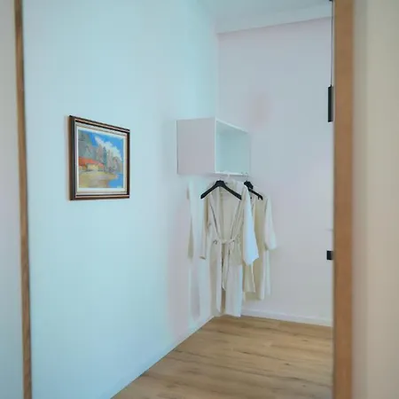 Velor Boutique 3*