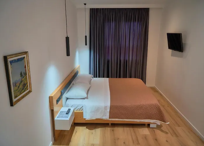 Hotel Kalpazo Tirana